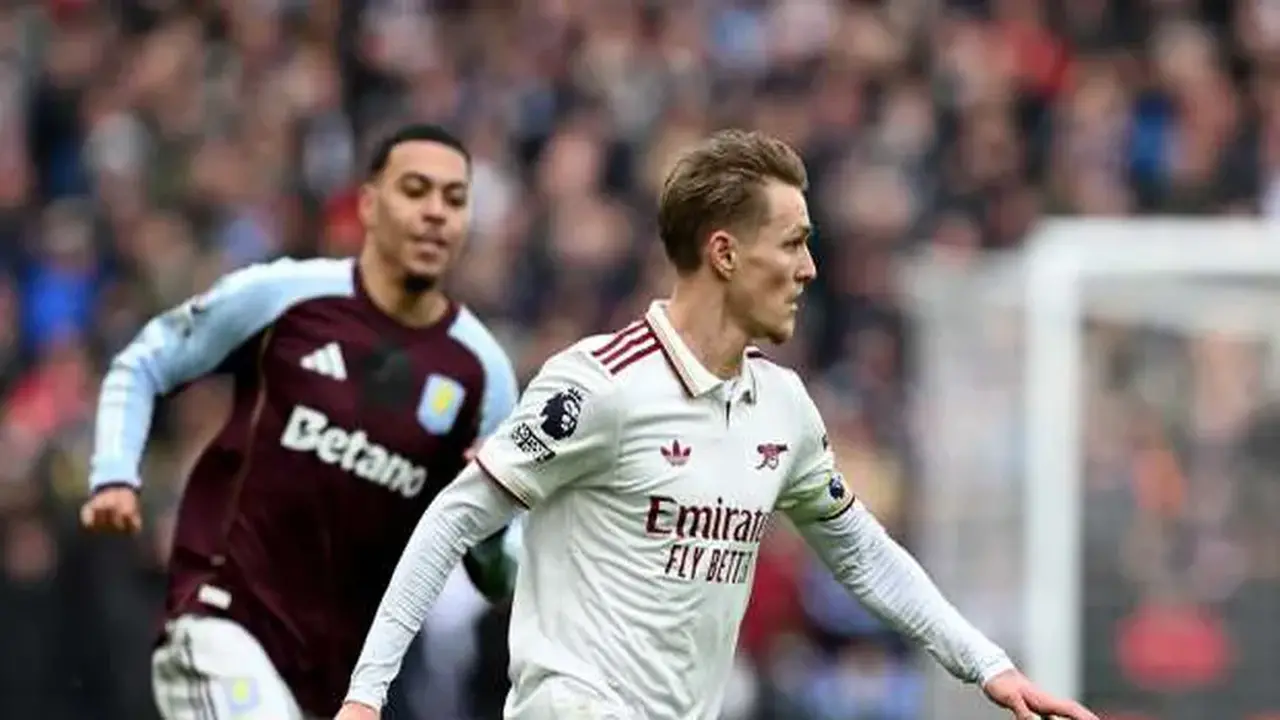 أستون فيلا يهزم أرسنال بهدف قاتل ويحقق ثلاث نقاط حاسمة في البريميرليج